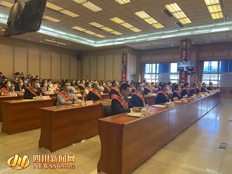 受邀參加的部分獲獎(jiǎng)?wù)?jpg