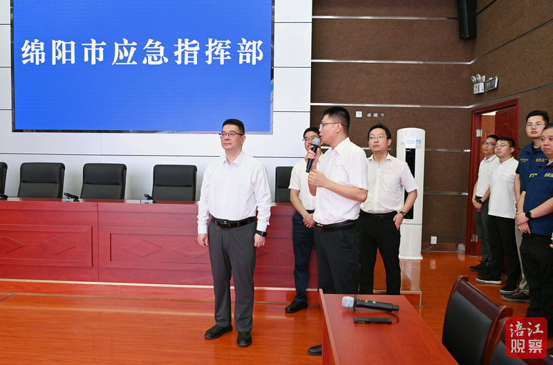 2025年6月10日，李云督導(dǎo)檢查應(yīng)急管理、食品安全、河長制等工作（應(yīng)急管理局）5   張莉 攝.jpg